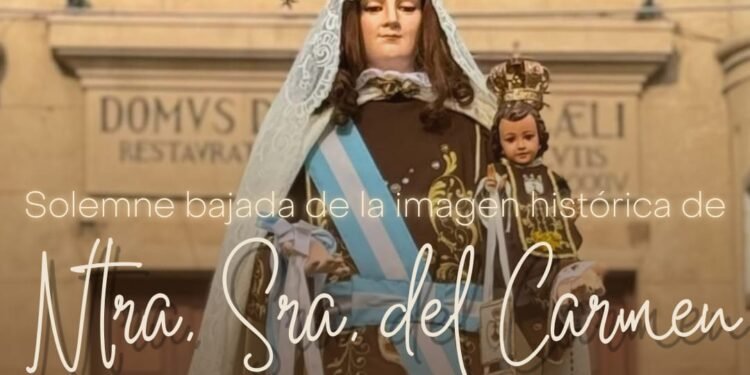 Famaillá se prepara para la solemne bajada de la histórica imagen de Nuestra Señora del Carmen