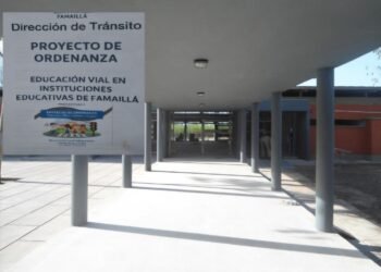 BUSCAN IMPLEMENTAR UN PROGRAMA DE EDUCACIÓN VIAL EN LAS ESCUELAS DE FAMAILLÁ