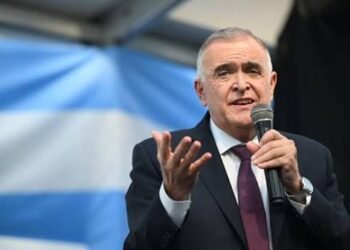 Osvaldo Jaldo fue internado de urgencia en Buenos Aires y le colocaron un stent