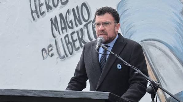 “Si tenemos que competir contra Manzur, lo haremos”: Serra endureció la interna del peronismo tucumano