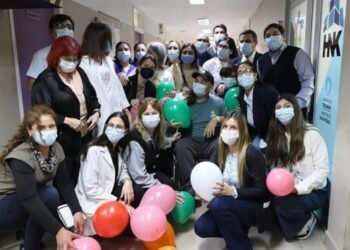 Un paciente de Famaillá recibió un trasplante de médula ósea y volvió a casa