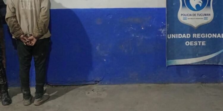 Famaillá: secuestraron envoltorios con cocaína durante un recorrido policial